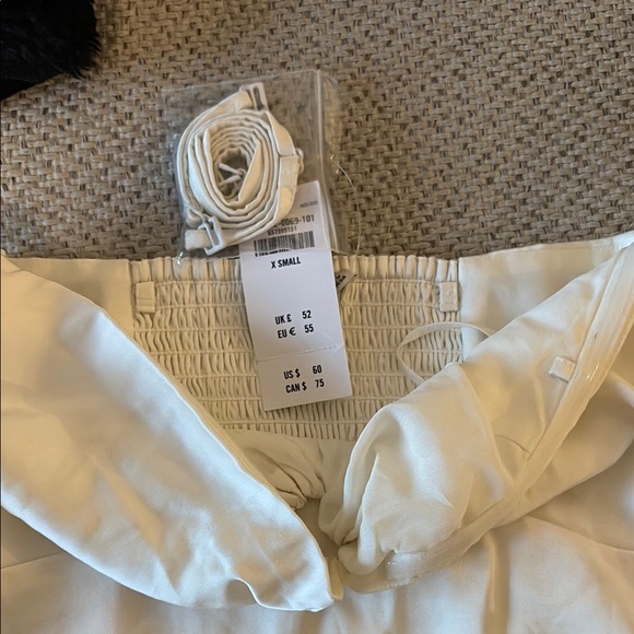 White skort set - Picture 5 of 6